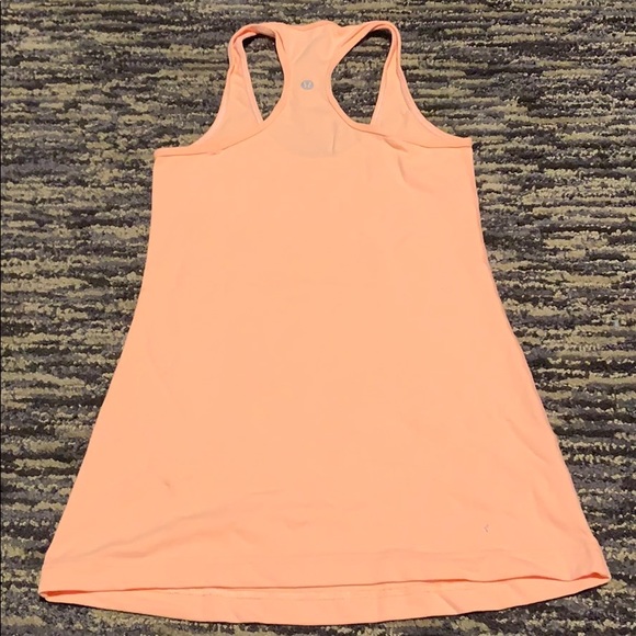 Lululemon Y tank top size 6 - Picture 2 of 3